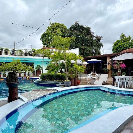 Vincent Resort Hotel Анхелес Екстериор снимка